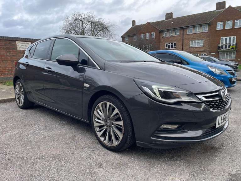 Vauxhall, ASTRA, Hatchback, 2017,  AUTO , 1399 (cc), 5 doors SRI NAV TURBO  S/S