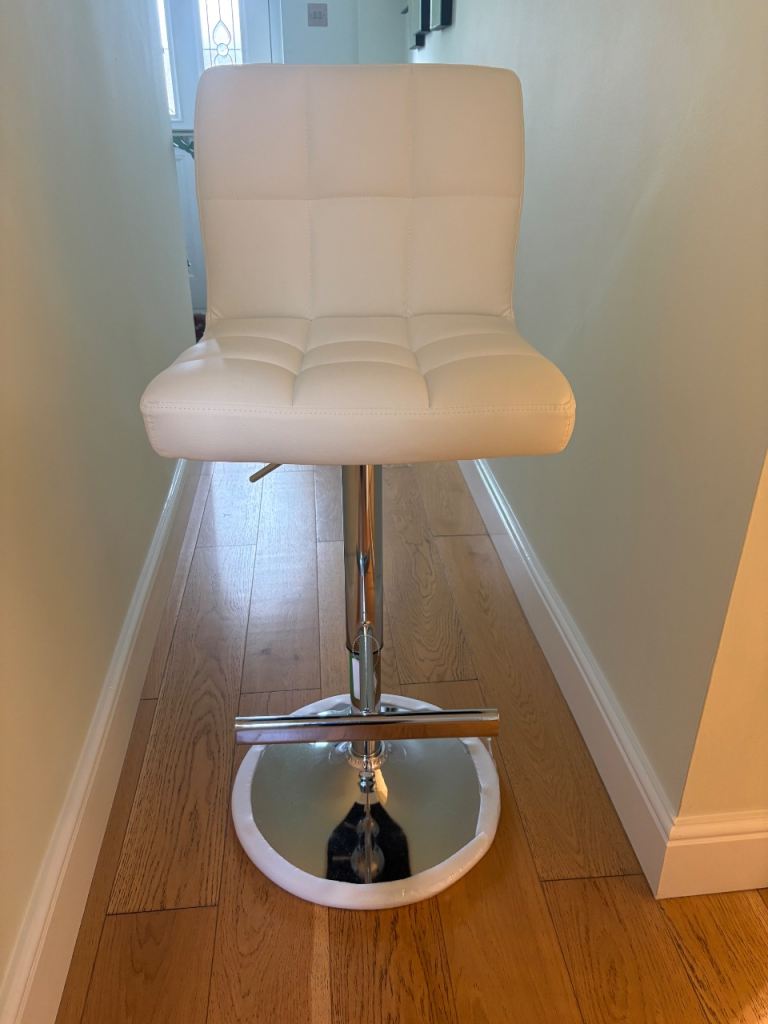 White Bar Stools