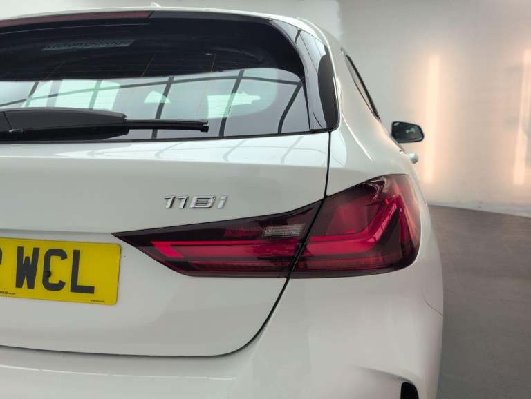 2022 BMW 1 Series 1.5 118i M Sport (LCP) Hatchback 5dr Petrol Manual Euro 6 (s/s) (136 ps) -  HAT...