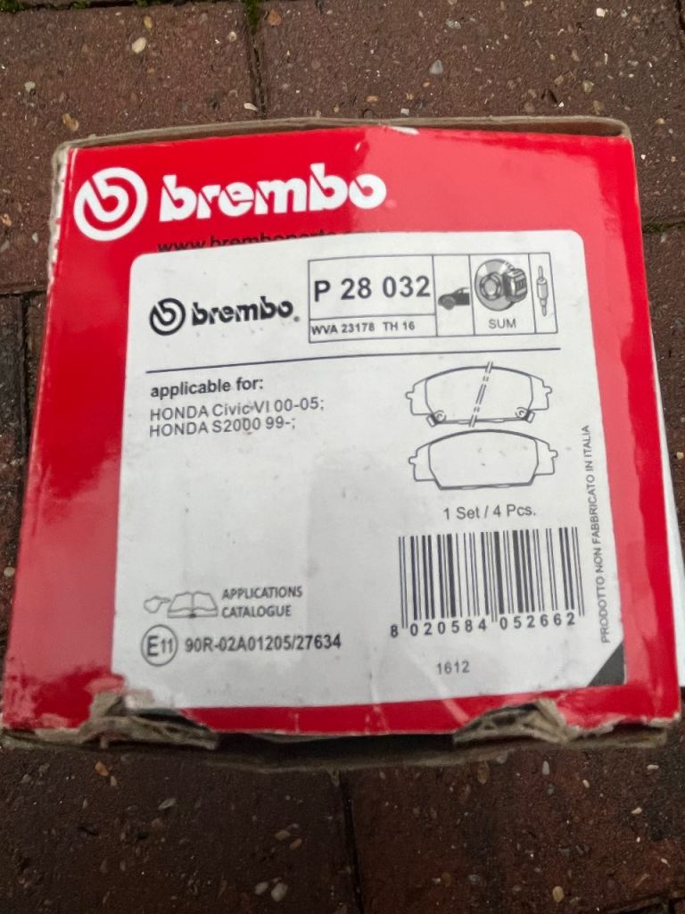 Brembo front brake pads Civic VI (00-05) or S2000 1999 onwards 