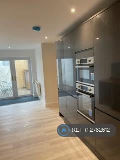 1 bedroom in Bramcote, Bramcote, Nottingham, NG9 (#2782612)