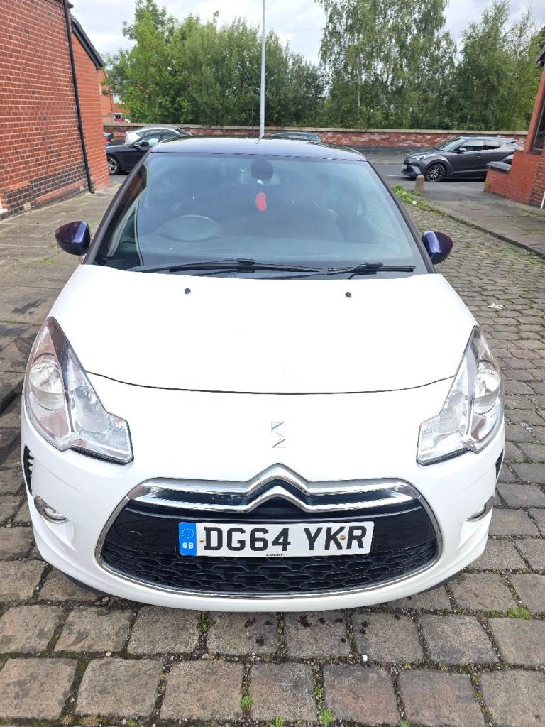Citroen, DS3, Hatchback, 2014, Manual, 1560 (cc), 3 doors