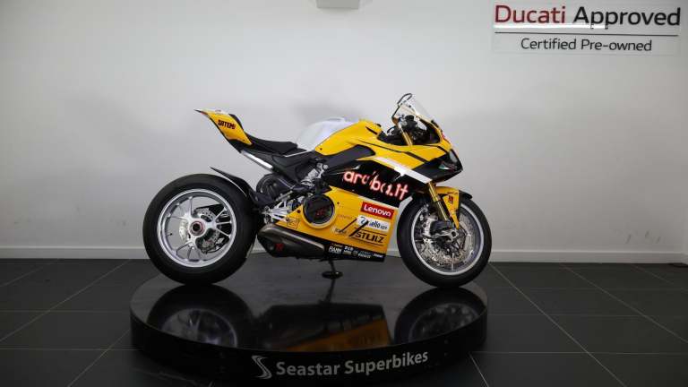 DUCATI V4 S PANIGALE BAUTISTA REP - Bike No. 2 of 219 - 2024 - 10 MILES