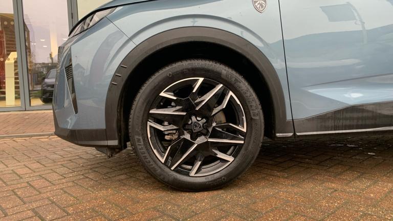 2025 Peugeot 5008 1.2 HYBRID GT SUV 5dr Petrol Hybrid e-DSC6 Euro 6 (s/s) (136 ps) SUV Hybrid Aut...