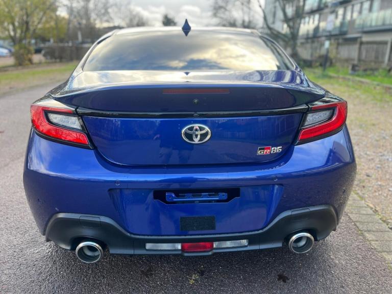  Toyota GR86 2.4 Boxer D-4S Coupe 2dr Petrol Auto Euro 6 (234 ps) Petrol Automatic