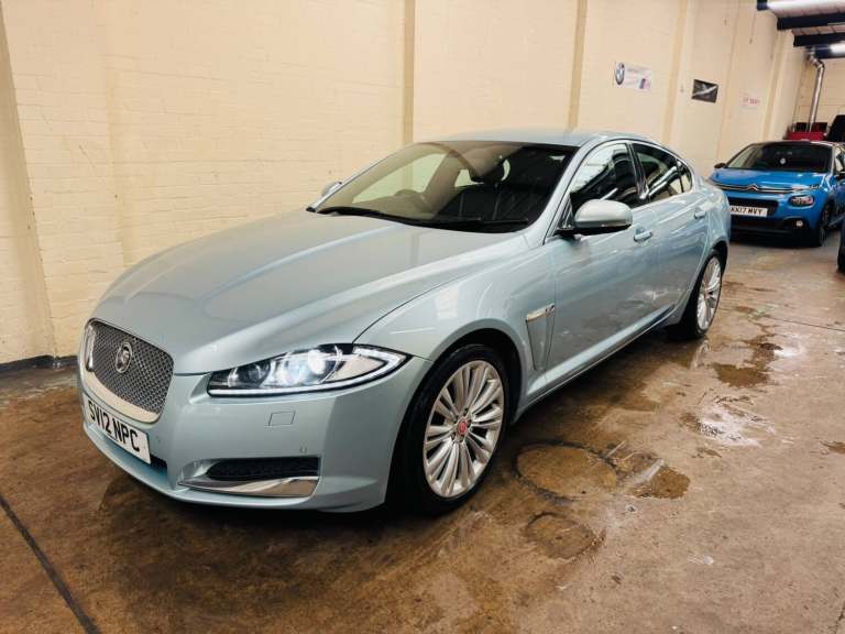 2012 Jaguar XF 2.2d Portfolio 4dr Auto SALOON Diesel Automatic