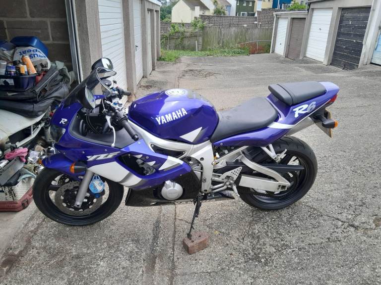 Yamaha, R6, 2000, 599 (cc)
