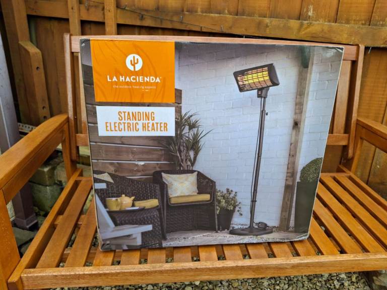 Large patio heater new in box