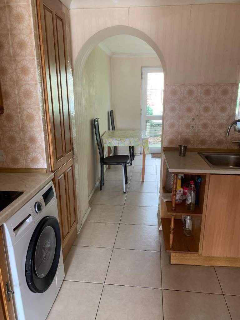 Double room £680 Garden Avenue, Hatfield 