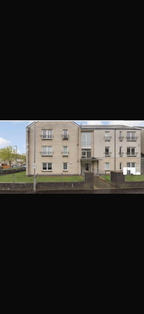 2 Bedroom Luxurious Flat East End Glasgow