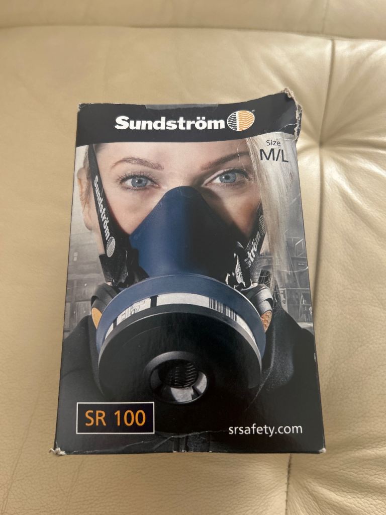 Sundström SR 100 Half Mask Respirator M/L – Brand New
