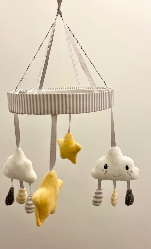 Nuby Baby Cot Mobile Neutral Cloud & Star Hanging Nursery Toy