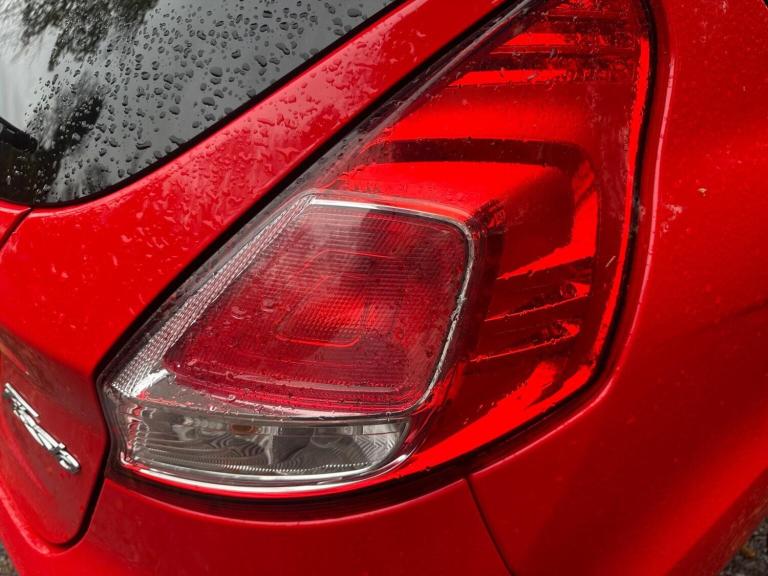 FORD FIESTA 1.0T EcoBoost Zetec S Red Edition Euro 6 (s/s) 3dr 2015