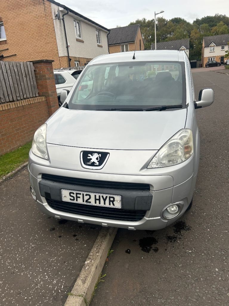 Peugeot, PARTNER TEPEE, MPV, 2012, Manual, 1560 (cc), 5 doors