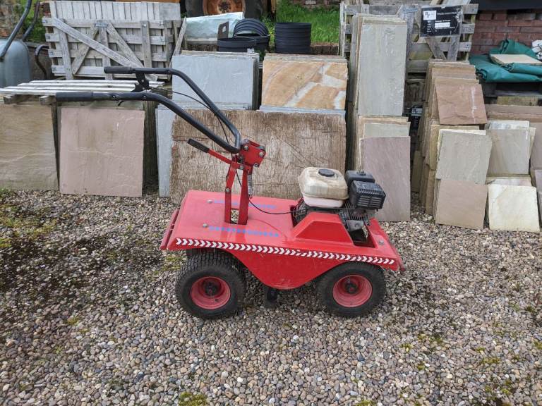 Tracmaster Camon Turf Cutter TC12 – Honda GX160 Petrol Engine