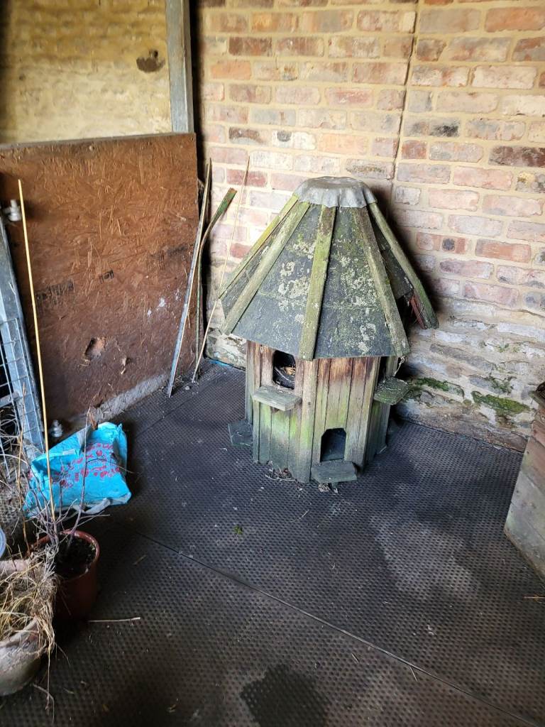 Extra large dovecote 