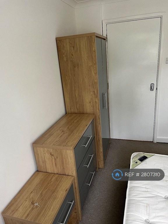 1 bedroom in Exeter Close, Stevenage, SG1 (#2807310)