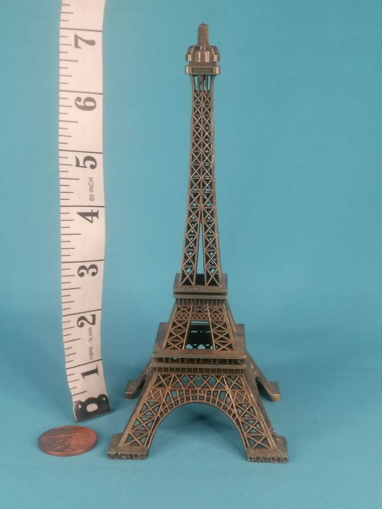 Home Decor 7-inch tall  Eiffel Tower Paris Photo.. As seen  Good condition.