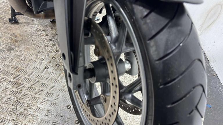 BMW R1200 2011 41K MOT 11/26 CLEAN BIG CC TRADE SALE COMMUTER BIKE 1200CC