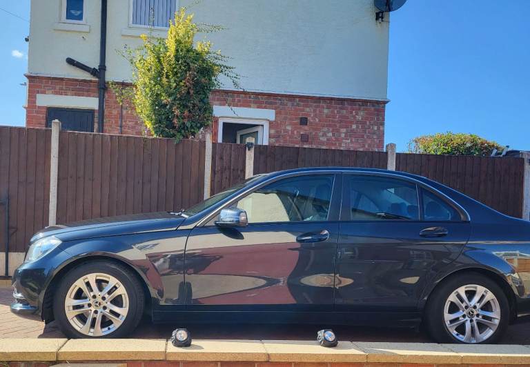 MERCEDES 2013 C-CLASS ORIGINAL 16-INCH ALLOY WHEELS + TYRES + CENTRE CAPS
