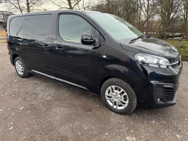 2021 Vauxhall Vivaro 1.5 Turbo D 2700 Sportive L1 H1 Euro 6 (s/s) 5dr PANEL VAN Diesel Manual