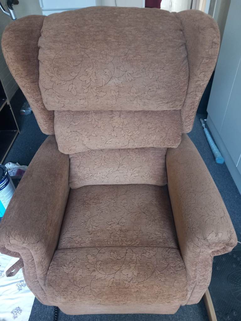 Riser Recliner Armchair
