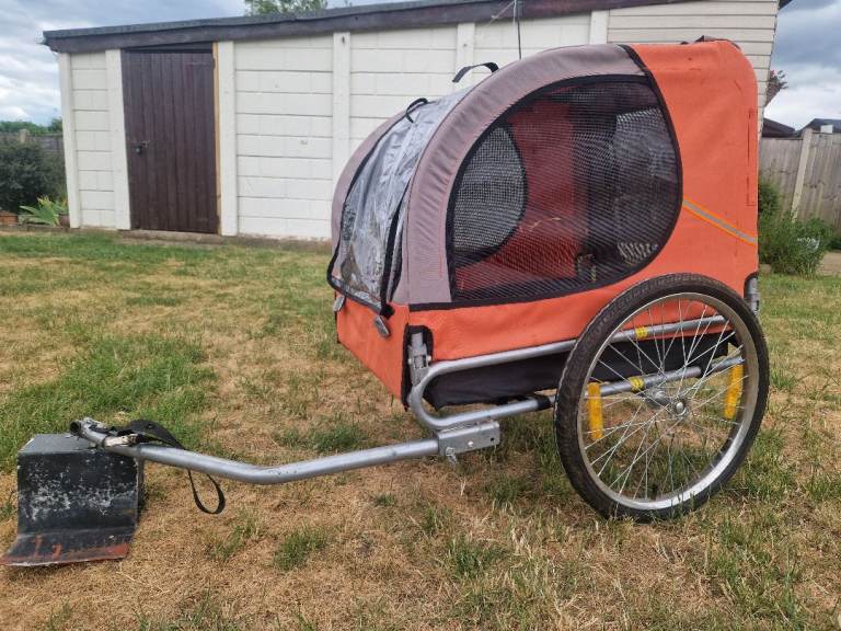 Dog bike trailer