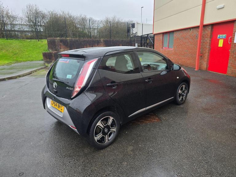 2015 Toyota AYGO 1.0 VVT-i x-clusiv Euro 5 5dr Euro 5 HATCHBACK Petrol Manual