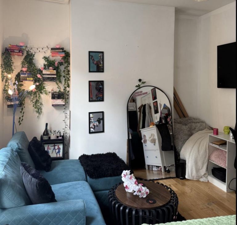 🏙️ Large Double Room / 12 Min Walk to CanaryWharf