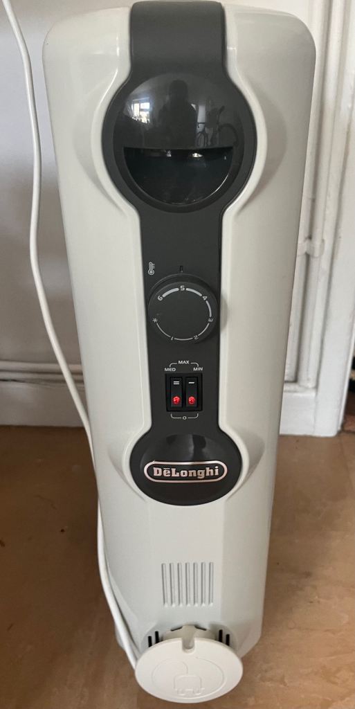 Delonghi oil filled radiator 