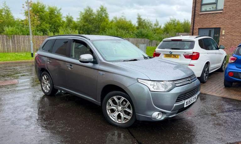 Mitsubishi, OUTLANDER, hybrid