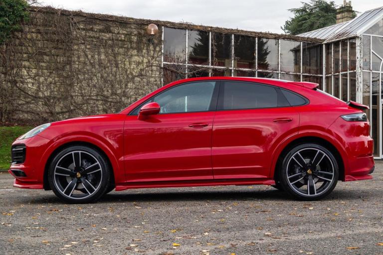 2022 Porsche Cayenne 3.0T V6 TiptronicS 4WD Euro 6 (s/s) 5dr COUPE Petrol Automatic