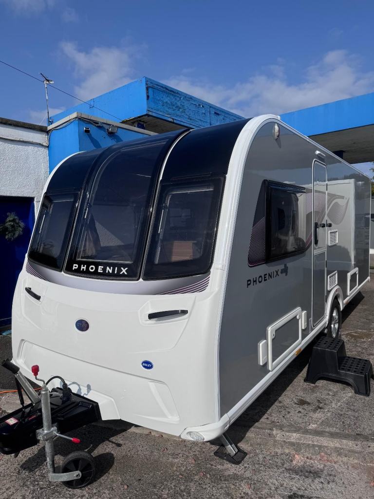 Bailey Phoenix 644, Yr.2024, Fixed Transverse Bed