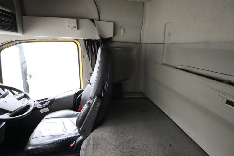 2019 (19 PLATE) Volvo FH460 6x2 Euro 6 Tractor Units