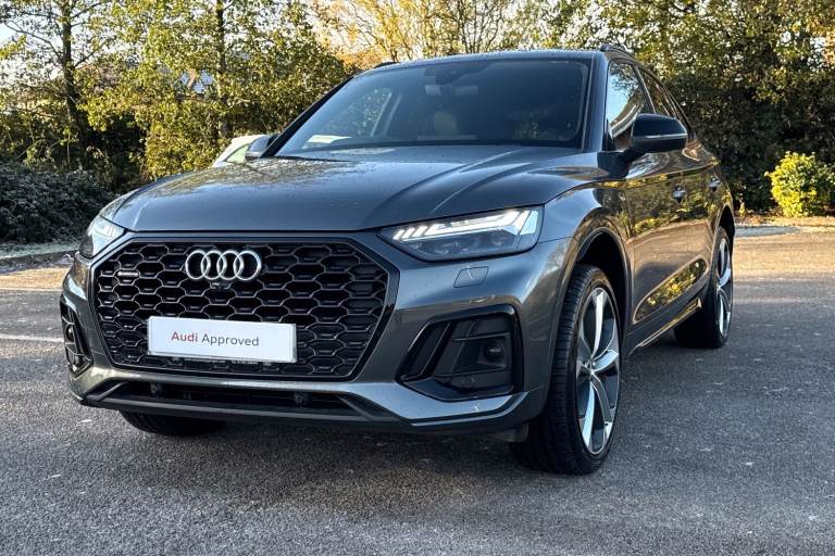 2022 Audi Q5 Edition 1 40 TDI quattro 204 PS S tronic SUV DIESEL Automatic