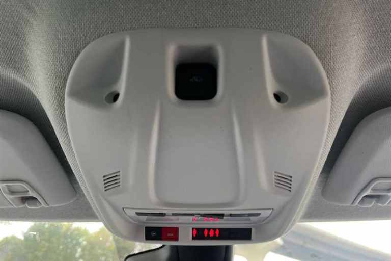 2022 Vauxhall Crossland 1.2 Turbo Ultimate SUV 5dr Petrol Manual Euro 6 (s/s) (110 ps) SUV Petrol...