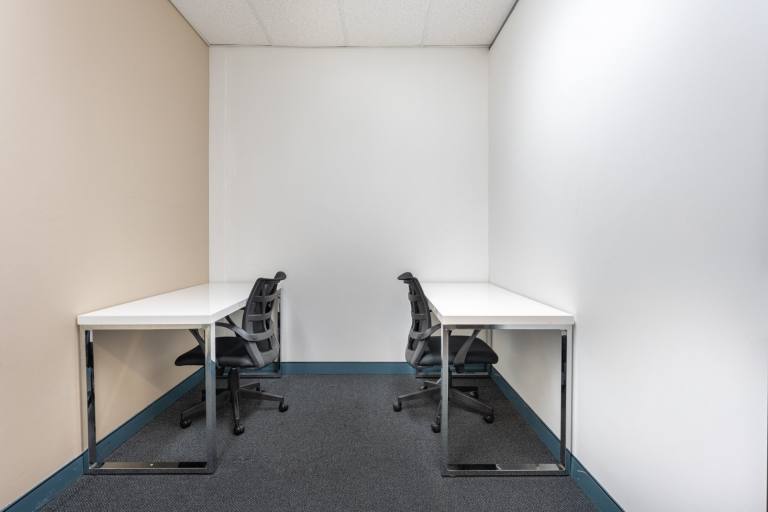 Salisbury - SP1 1EY \ Day Office Space with Flexible Access