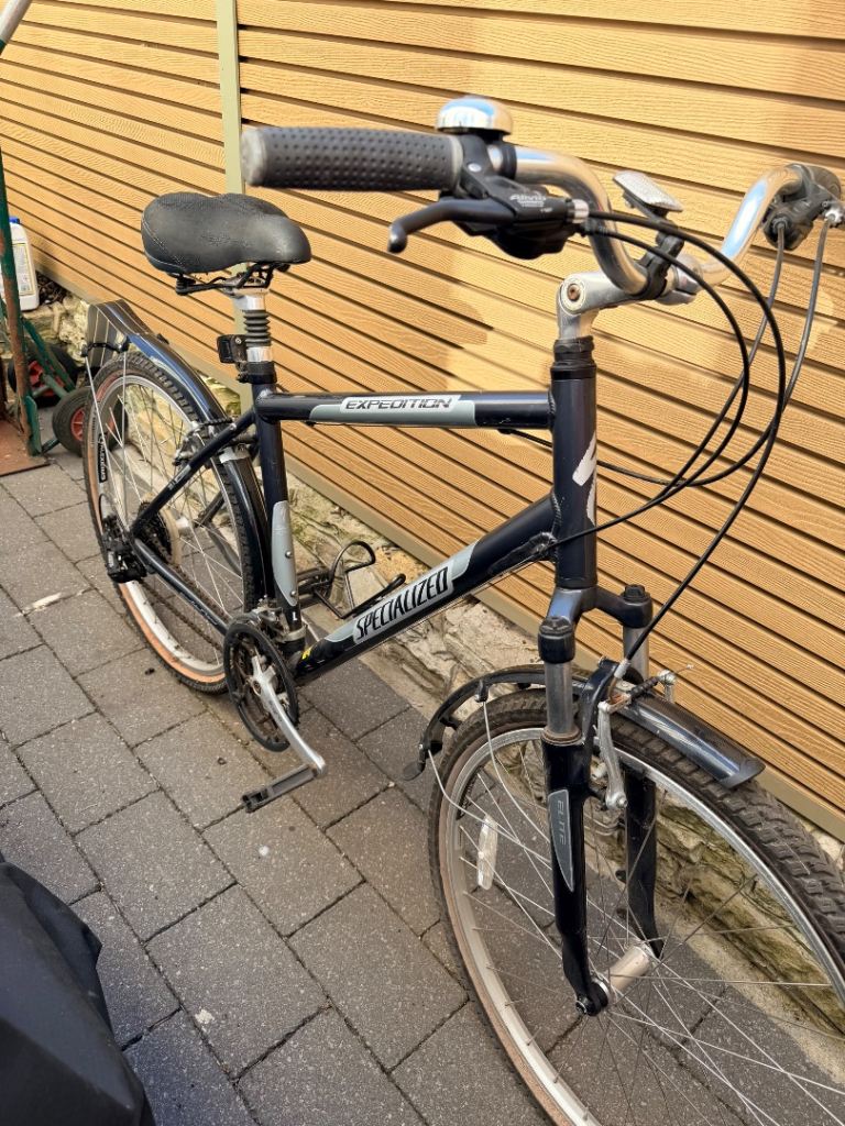 Specialized Expedition Sports bike 