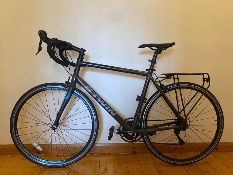 B’Twin Triban 500 Road Bike – Good Condition