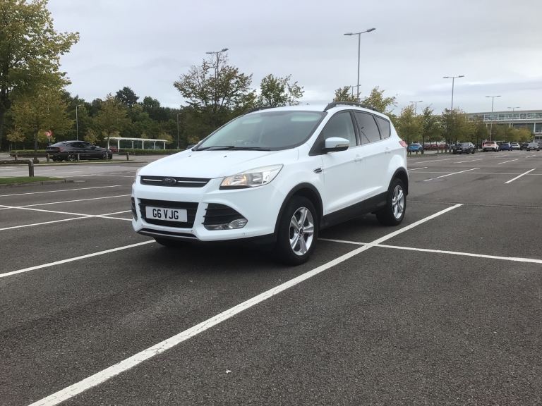 Ford, KUGA, Hatchback, 2015, Manual, 1997 (cc), 5 doors