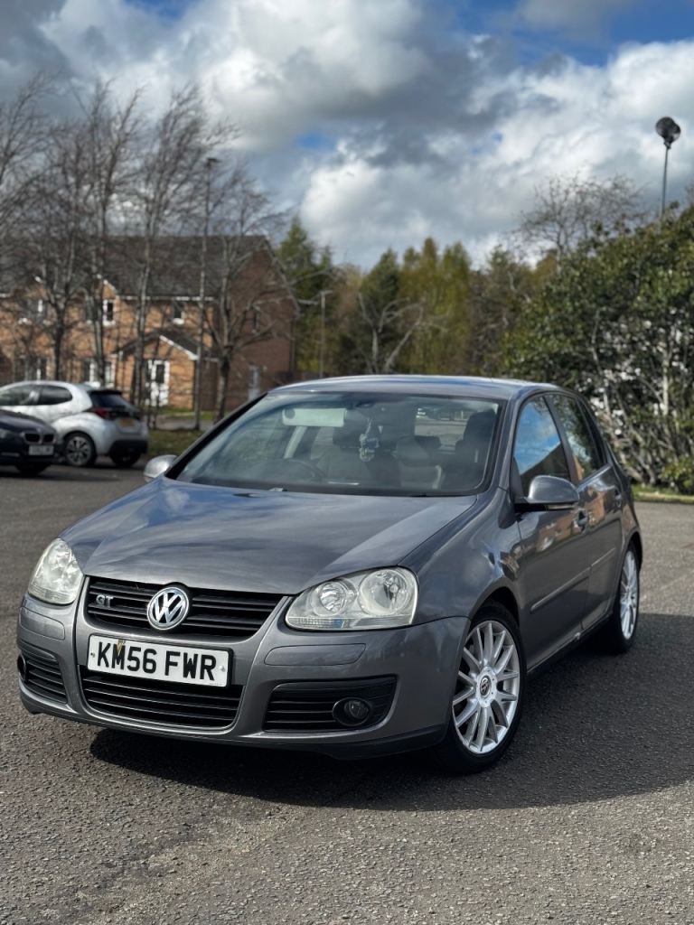 Volkswagen Golf GTI 2.0 TDI 140 DSG Automatic