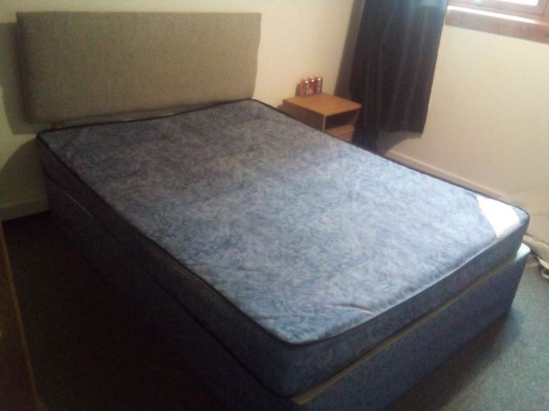 room to let 100 per week