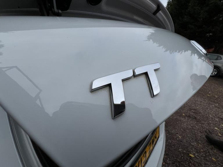 AUDI TT 2.0 TDI Black Edition 2013