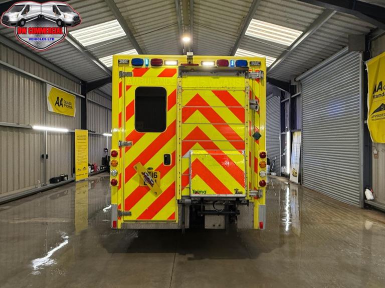 2016 Mercedes-Benz Sprinter 519 CDI MWB Automatic Ex-NHS Ambulance Service + VAT NA DIESEL Automatic