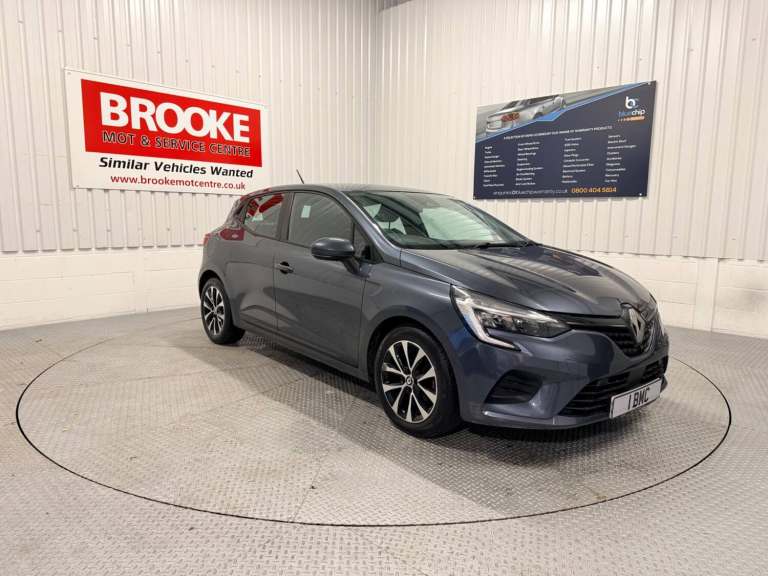 2021 Renault Clio 1.0 TCe 90 Iconic 5dr HATCHBACK PETROL Manual