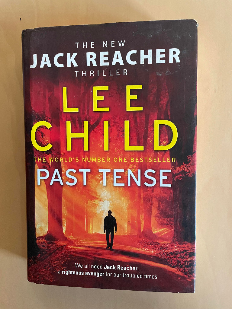 VGC JACK REACHER PAST TENSE HARDBACK BOOK - Lee Child (Thriller Crime)