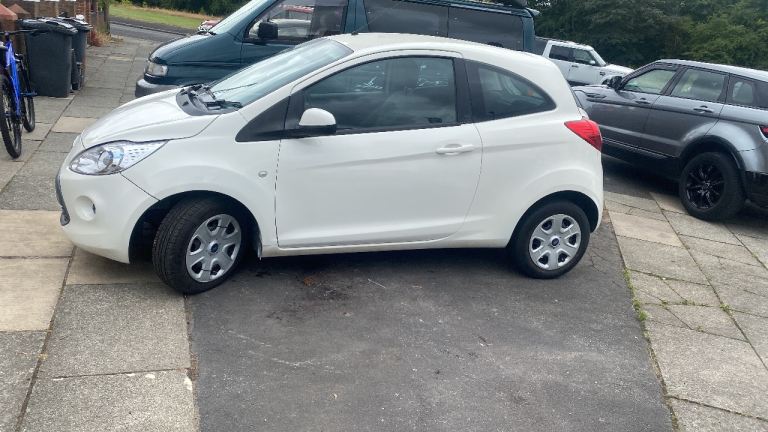Ford, KA, Hatchback, 2014, Manual, 1242 (cc), 3 doors