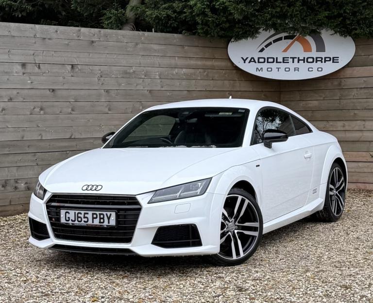 AUDI TT 2.0 TFSI S line 2015