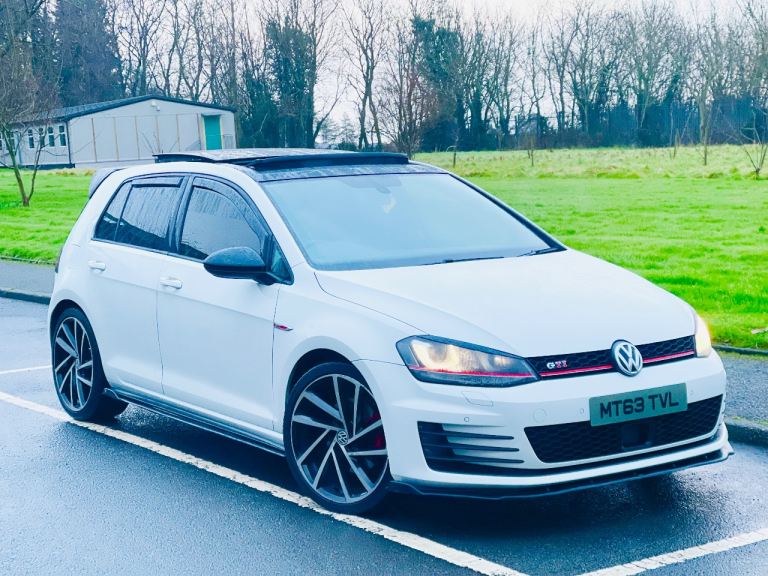 NOV 2013 VOLKSWAGEN GOLF GTI 2.0 PETROL **FSH, HIGH SPEC, LOW MILES**