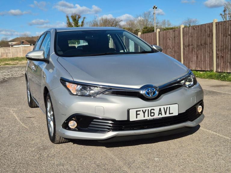 2016 Toyota Auris 1.8 VVT-h Business Edition CVT Euro 6 (s/s) 5dr HATCHBACK Petrol/Electric Hybri...